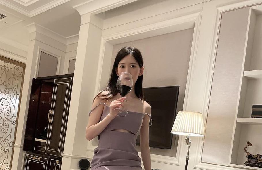 摄影师的眼睛是如何看待世界的？看chloe霏霏共享相册里的照片就知道