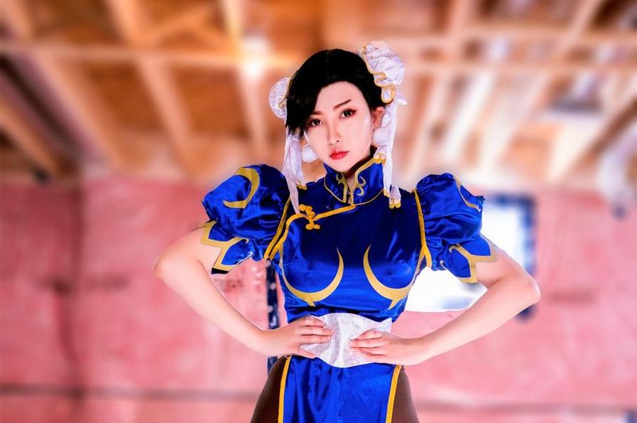 H級專屬的cosplay尼尔助眠misswarmj摄影集。