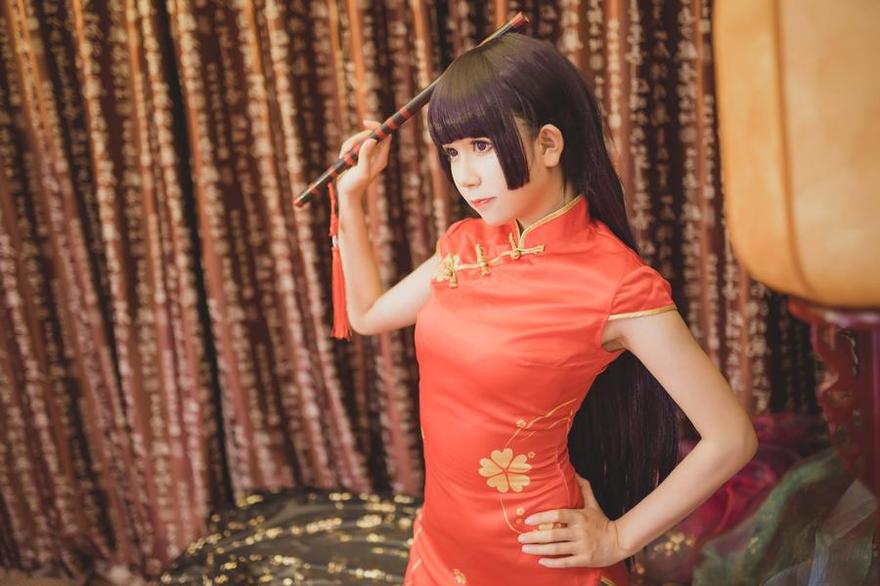 更新yoko宅夏cos–红色格子原图，美图分分钟抓取