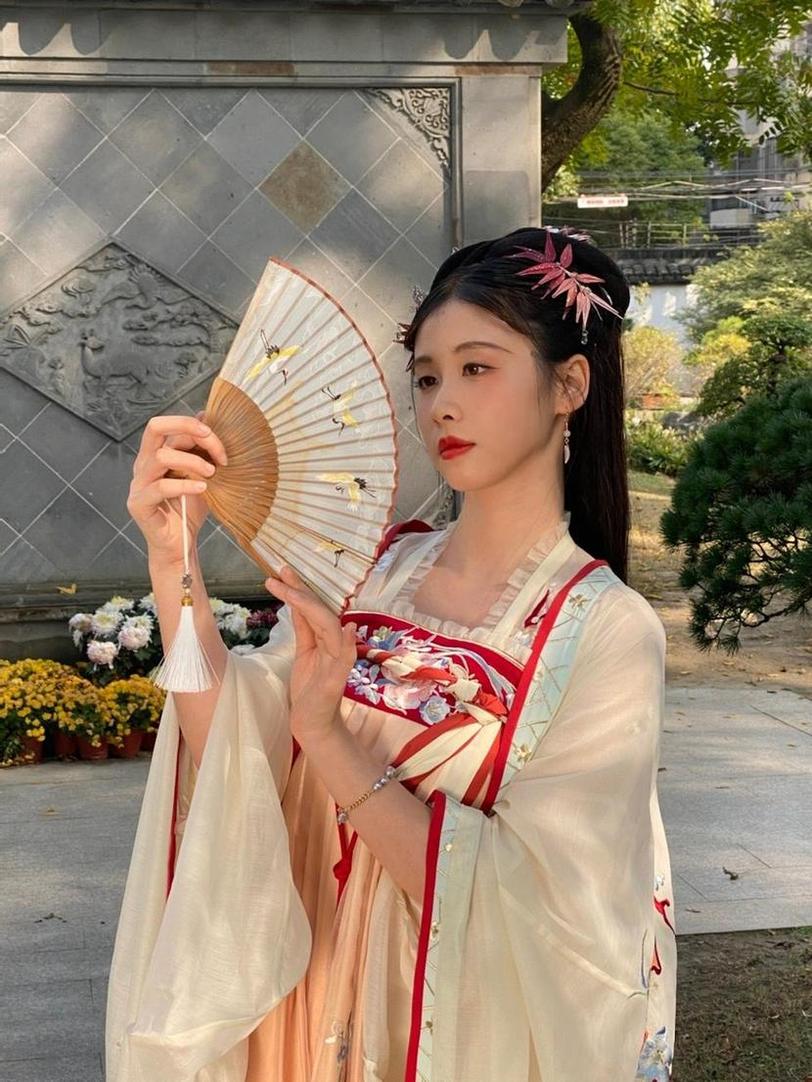 尽享艺术：一只小仙若原名叫什么的定制图片合辑