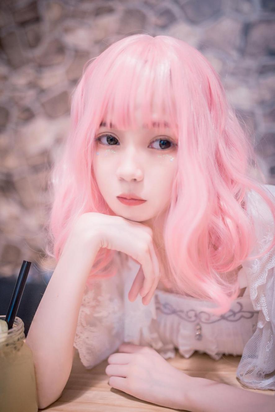 你的负卿全部照片：分享照片，让你更深入感受cosplay艺术