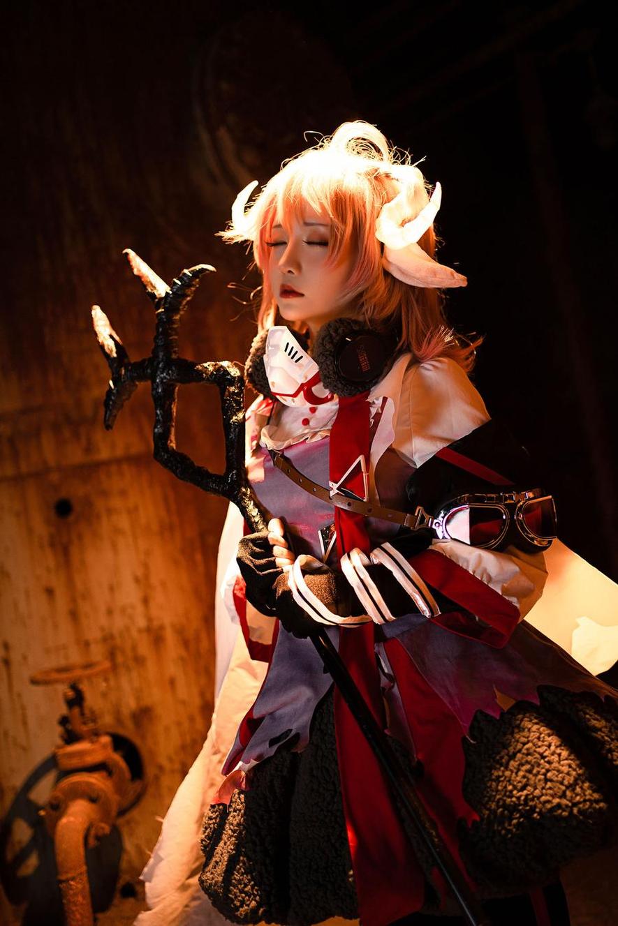 星之迟迟9月计划D：COSPLAY图片的完美呈现