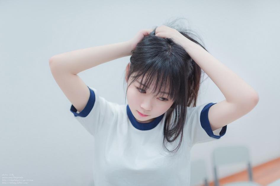 是依酱吖免费作品：超级精选美图，绝对不能错过