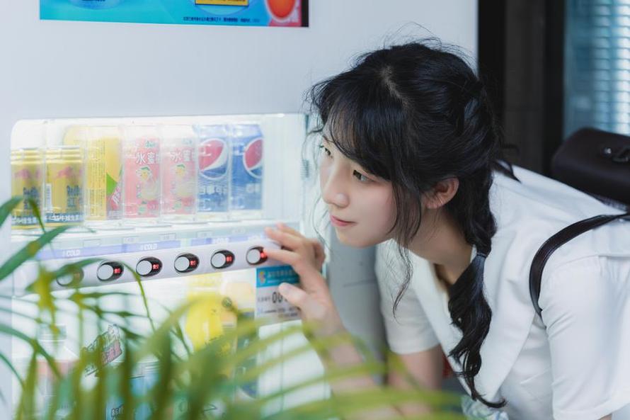 冰雪女神的西呱呀呀呀猫尾原图放送