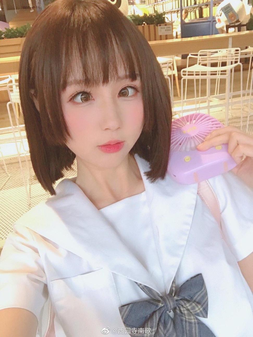 美图推荐：西园寺南歌子cosplay绝美照片，一展霓裳姿态