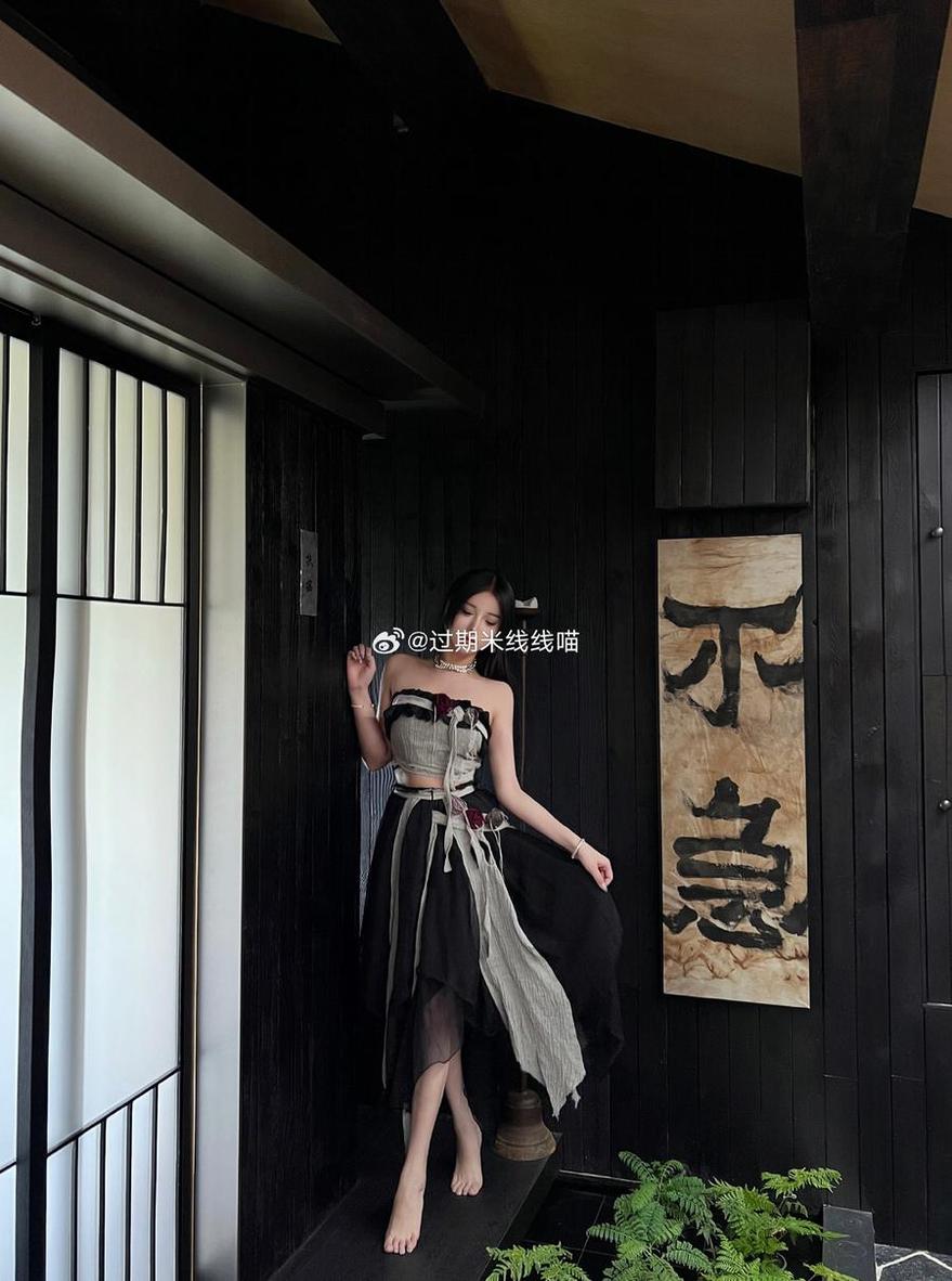 过期米线在线免费观看，cos作品图包精选一堆惊艳之作