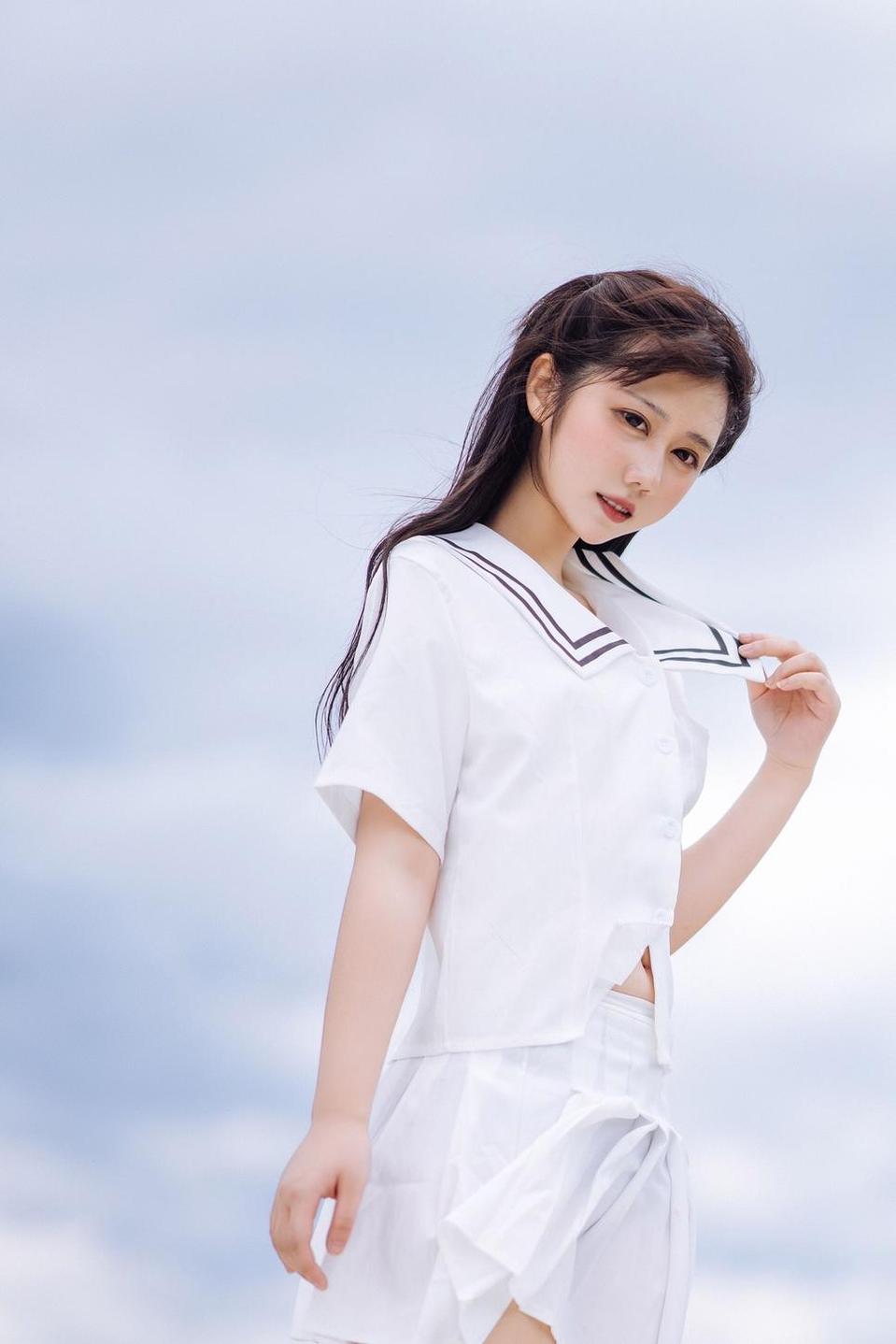 完美角度尽收眼底，镜酱付费图包美图不断