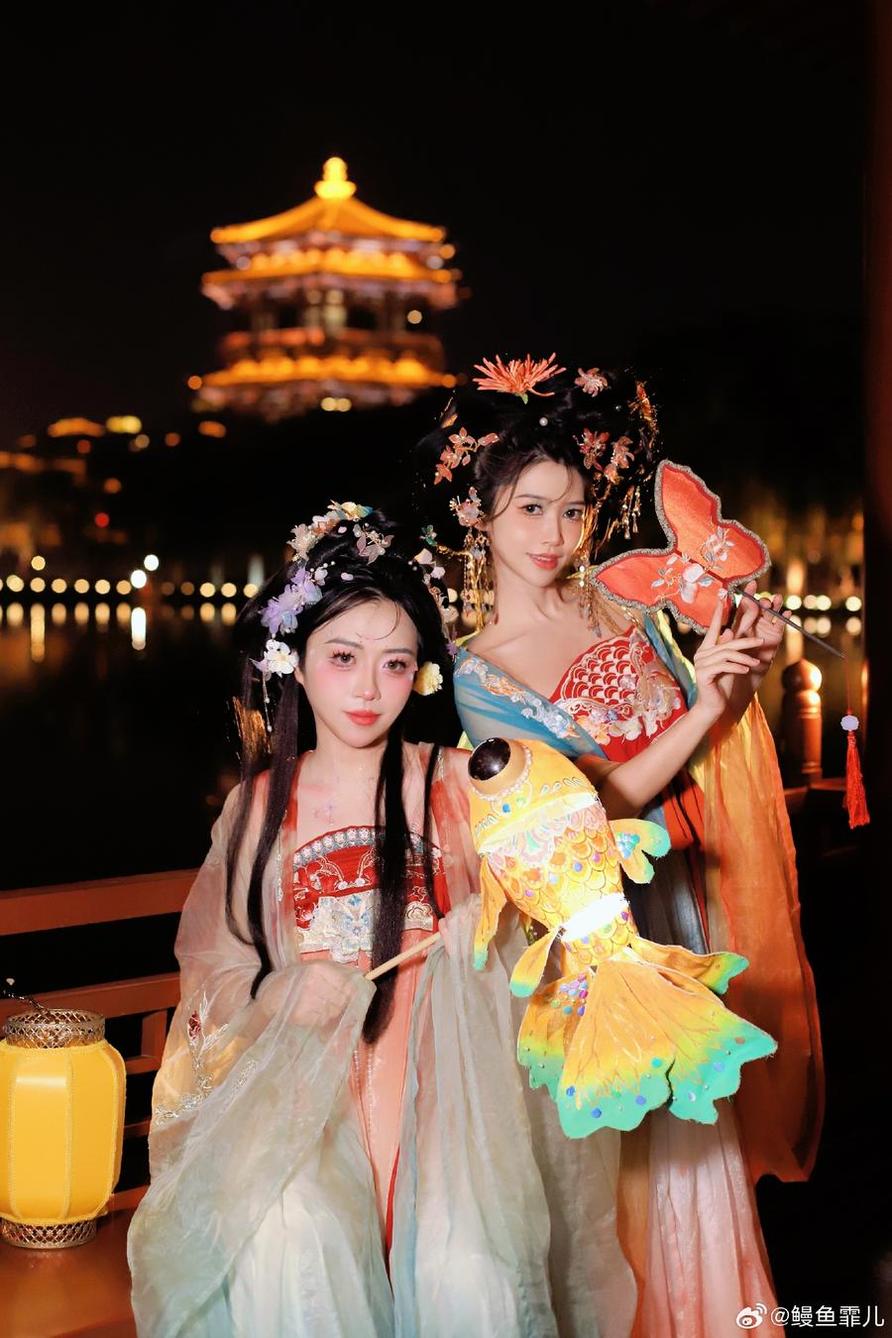 鳗鱼霏儿cos图集：唯美图片一览